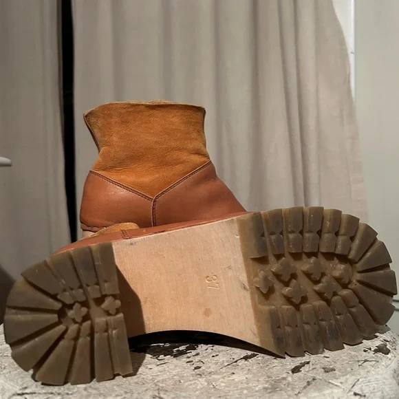 Swedish Hasbeens Tan Ankle Boots - Picture 3 of 5